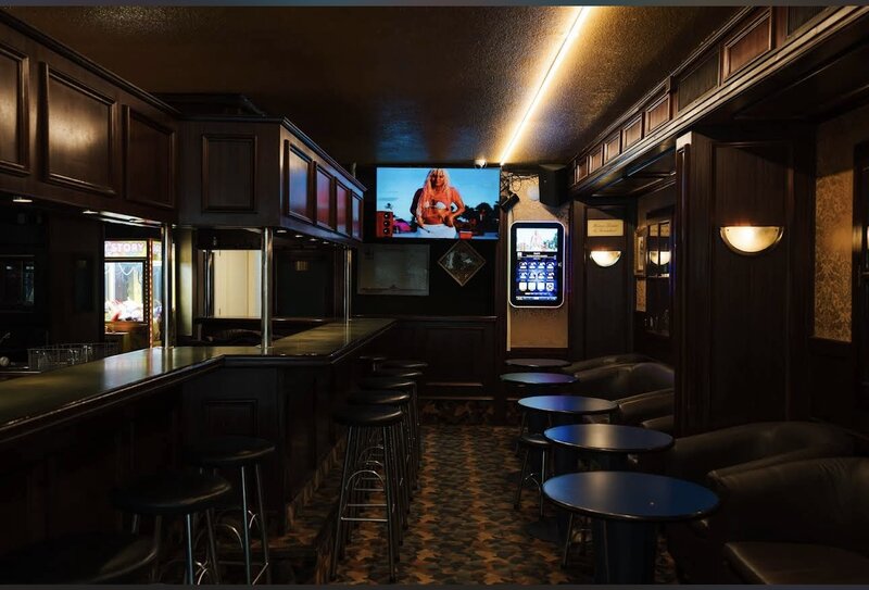 Hotel Rossli Rossli Nightbar Elvetia.